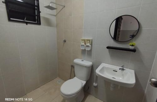 Kuantan House | DEYA HOMESTAY Tanjung Lumpur