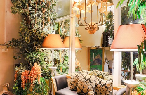 Thanon Phetchaburi Hotel | Diamond City Hotel