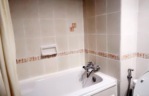 Thanon Phetchaburi Hotel | Diamond City Hotel