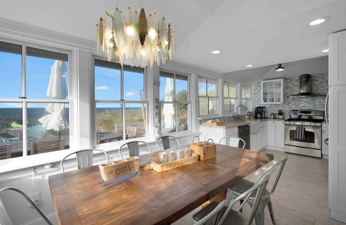 Wading River House | Diana Luxury Retreat Private Beach and Vineyards