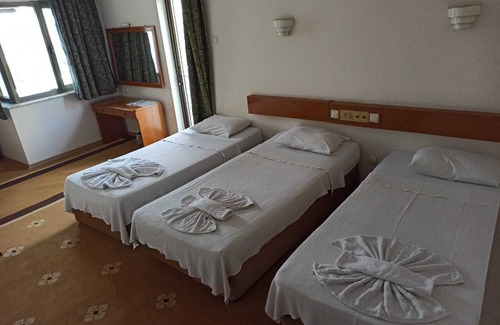 Kusadasi Hotel | Dias