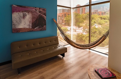 Las Lomas I Hotel | Diez Hotel Categoria Colombia