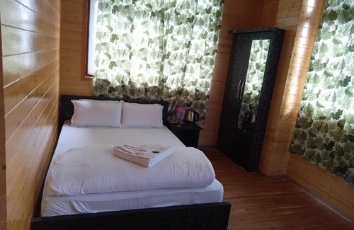 Lachung Hotel | Dikiling Resort, Thomachi