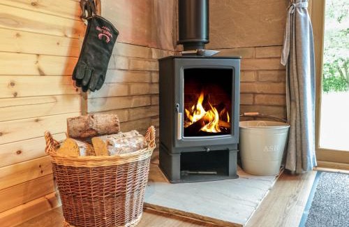 Craswall House | Dingle Den