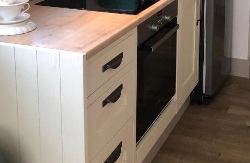 Colchester House | Dinky cottage