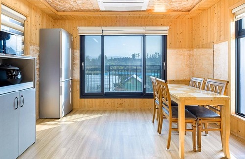 Downtown House | Diorem Pension