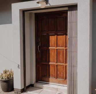 Boksburg Apartment | Dip in, Dip out HQ