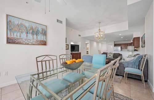 Crystal Beach Condo | Direct Beach, Resort, Gym & Pool - 101B Seabreeze