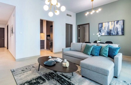 Bur Dubai Apartment | Direct Dubai Mall Access from Downtown Views 1 -Burj View from Swimming pool