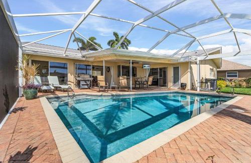 Yacht Club House | Direct Gulf Access Pet Friendly Villa with Heated Pool & Kayaks - Villa Baja - Roelens Vacations