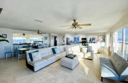 Boardwalk House | DIRECT OCEAN FRONT HOME SLEEPS 14- HUGE OCEANFRONT PATIO NEAR FLAGLER AVE!