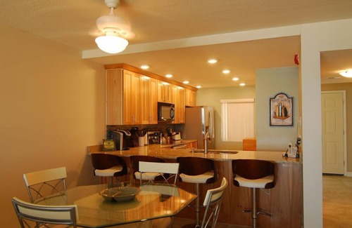 Cocoa Beach Condo | DIRECT OCEANFRONT NOW RENTING SUMMER FALL AND WINTER! BEAUTIFUL OCEANFRONT VIEW!