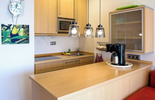 Pelzerhaken Apartment | Directly on the beach, great sea view, incl. Swimming pool and sauna, parking lot