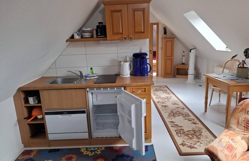 Alt Gaarz Apartment | Directly on the cliffs with beach access, beautiful nature in a quiet location.