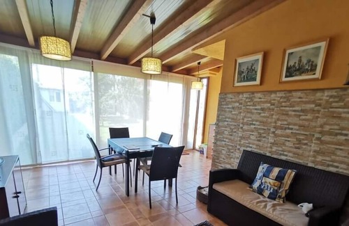 Quintans Ski Chalet | Disconnectengalicia Townhouse Ensenada