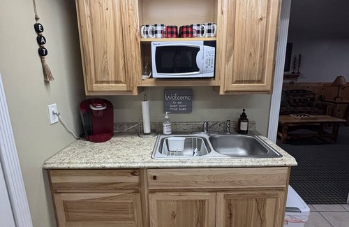 Panguitch House | Discover Bryce Canyon nearby, cozy 2-bedroom guesthouse