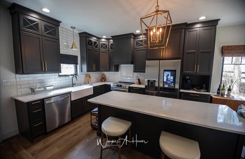 Midway House | Discover Your Perfect Getaway: Cottage in the Heart of Horse & Bourbon Country!