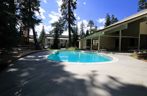 Mammoth Lakes Condo | Discovery 4 #133 1 Bedroom 1 Bath
