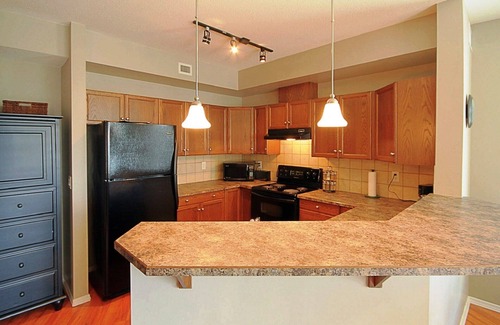 North End Condo | Discovery Bay Resort #444 – 1Bed-1Bath Suite