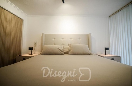 El Golf Apartment | Disegni 10 - Departamento El Golf, Cercano a Costanera Center