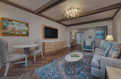 Bay Lake Hotel | Disney's Grand Floridian Resort & Spa