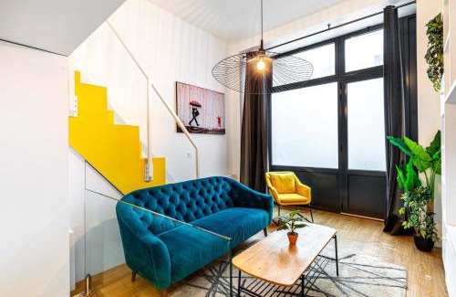 11th Arrondissement Apartment | Disponible - Paris - All Equipped Souplex - From 1 to 6 Guests - Departure up to 11am - Entrance from 3pm