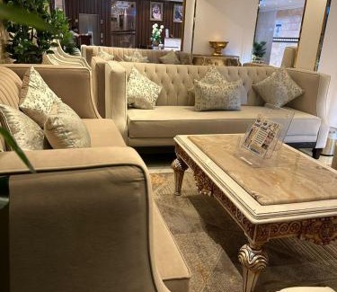 Hera Street Apartment | Diva Hotel Suites