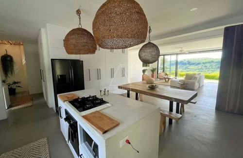 La Tebaida House | Dive Into Paradise: 3BR, Pool & Views Near Salento!