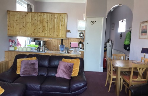 Glastonbury Apartment | Divine Light Centre In Glastonbury, Isle Of Avalon, Land Of King Arthur.