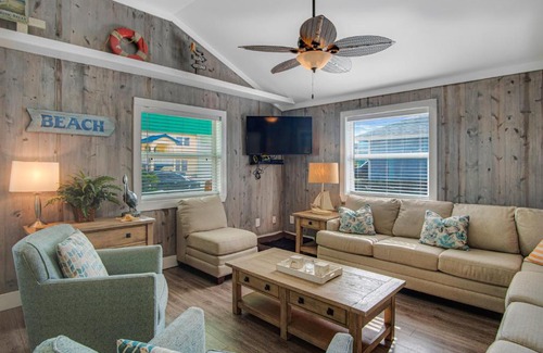 Safe Harbor House | Diving Dolphin SDL628 Home
