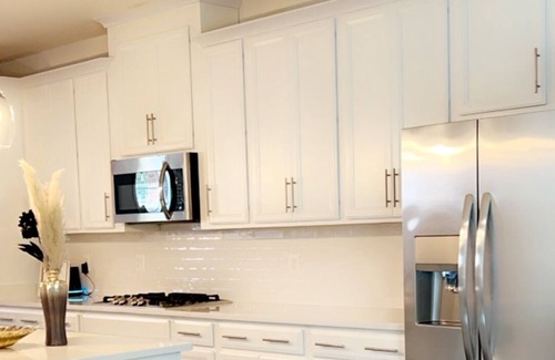 Waldorf House | DMV townhome w/game room