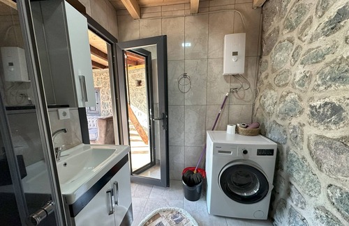 Pazar House | doğanın içinde geniş bahçesıyle jakuzı ve salıncak keyıfıyle huzurlu mustakil ye