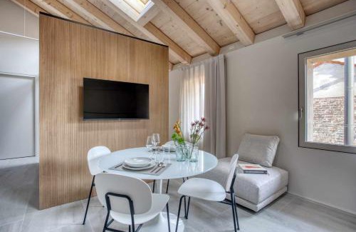 Treviso Apartment | Do POMI Suite