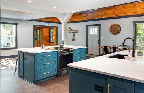 Gainesville House | Dock Holiday - Family Fun, Deep Water Dock w/Roof Deck