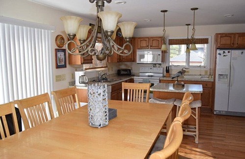 Deep Hole House | Dockside Dreams-Canal Front on Oyster Bay, Boat Dock