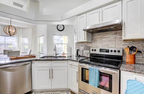 River Pointe House | Dog-Friendly Home w/Pool & Yard in Bradenton
