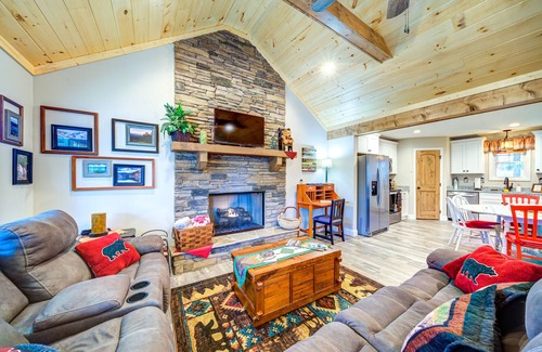 Eagle Mountain Cabin | Dog-friendly home with wraparound deck, firepit, grill, WiFi, and pool