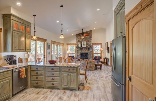 Salida House | Dog friendly Monarch Retreat & Cottage