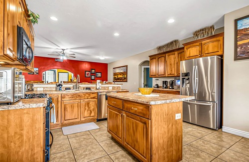 Moab South Valley House | Dog-friendly, mountain view home with private hot tub, central AC, and fireplace