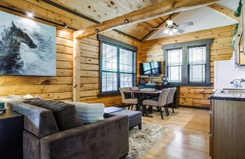 Boerne Cabin | Dog Friendly Private Luxury Cabin in The Texas Hill Country.