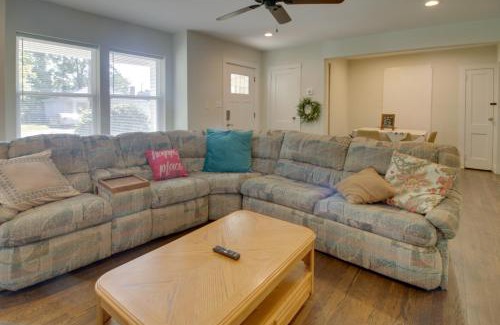Shelby House | Dog-Friendly Shelby Home with Private Yard and Hot Tub