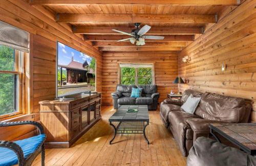 Baker Ski Chalet | Dog Friendly with Fire Pit and Yard by the River