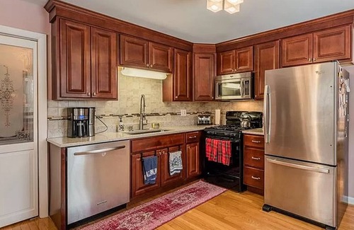 Hampton Other | Dog lover’s retreat with acres to roam, farm animals, and plenty to explore!