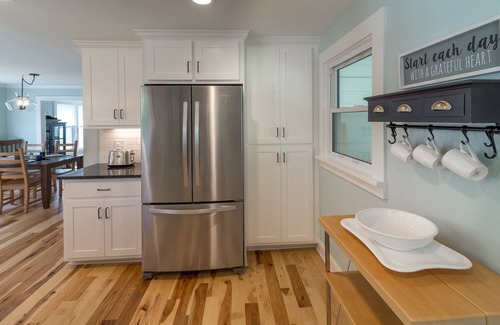 Black Mountain House | Dogwood Cottage-Walk to Downtown Black Mountain