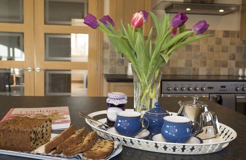 Gaerwen Cottage | DOL FRAINT, family friendly, with a garden in Llanfairpwllgwyngyll
