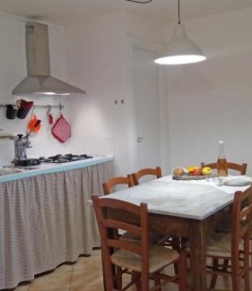 Vezzano Ligure Apartment | Dolce Casa