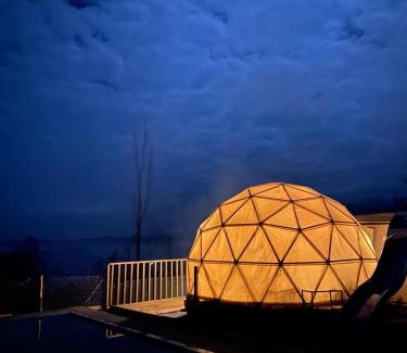 Yerbas Buenas Ski Chalet | Dollinco Lodge