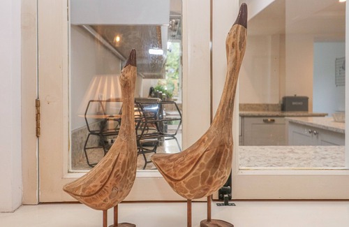 Burford House | DOLPHIN HOUSE, pet friendly, character holiday cottage in Burford