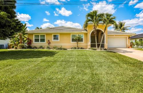 Caloosahatchee House | Dolphin Terrace