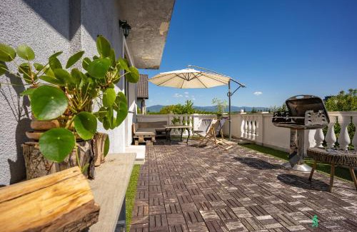 Bystrzyca Kłodzka Villa | Dom Artysty, MyWeek